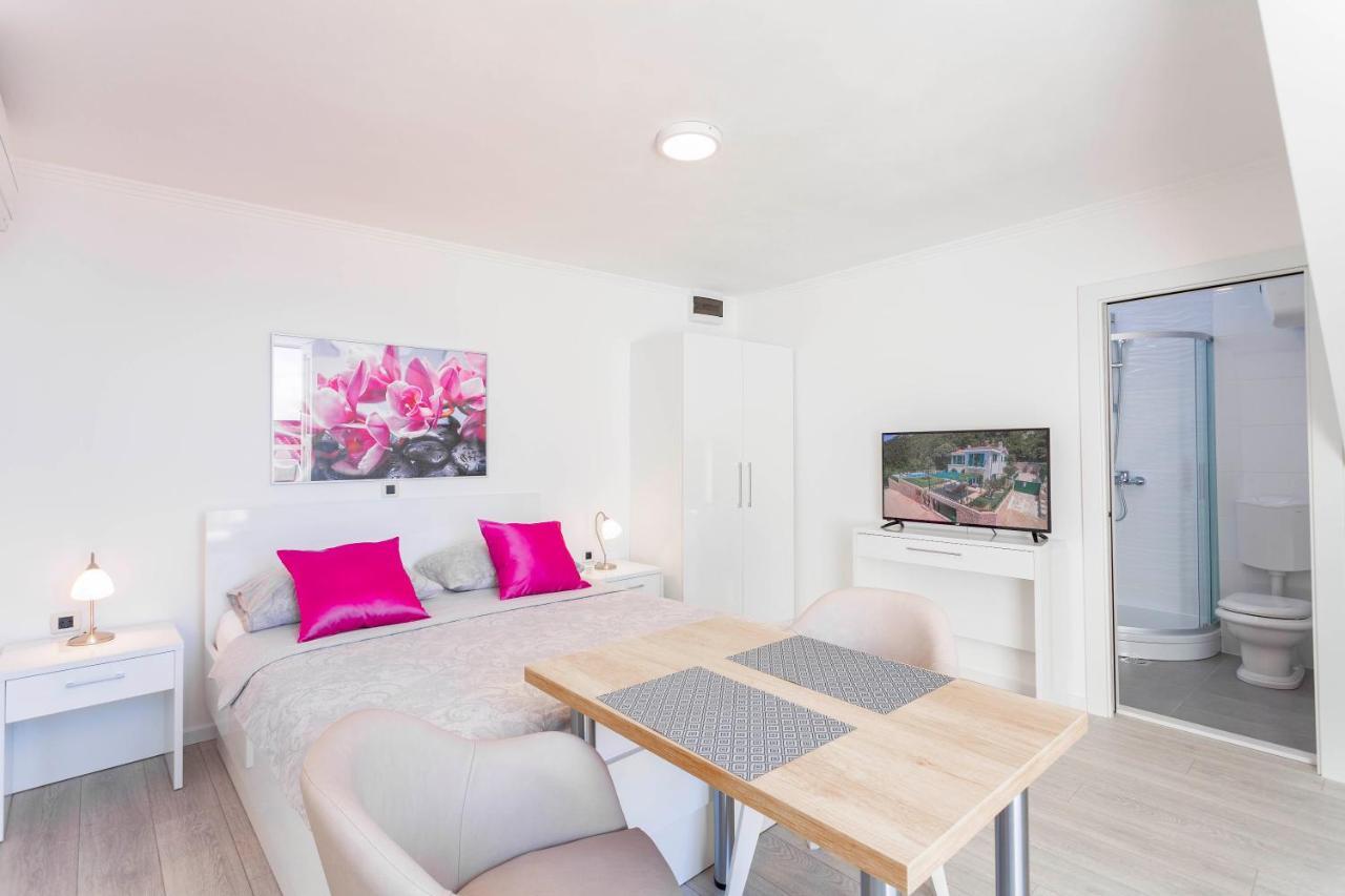 Villa King Apartments Brela Bilik gambar